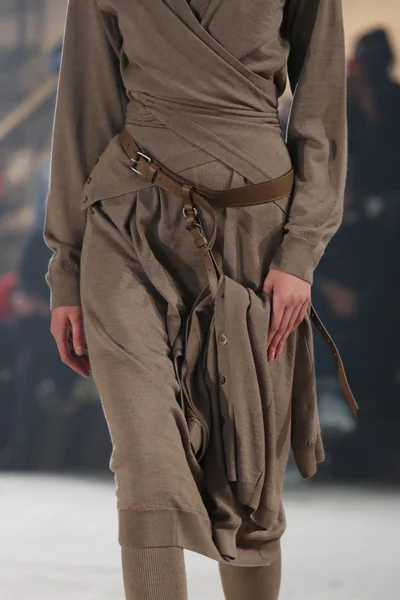 Look 33